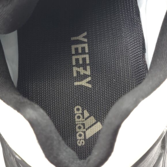 Adidas Yeezy Boost 700 MNVN Shoes Mens Size 6.5 White Athletic Sneakers GZ0711